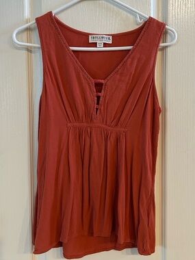 Idyllwind Rust Red Sleeveless V-Neck Tank